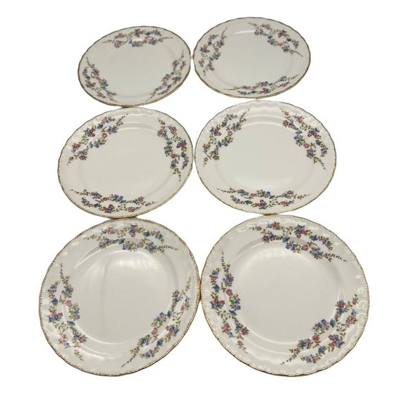 Vintage Pope Gosser China Blue Belle 6 Bread & Butter Plates Pink Blue Floral - Picture 1 of 6